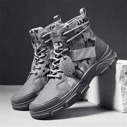 Men Camouflage Boots