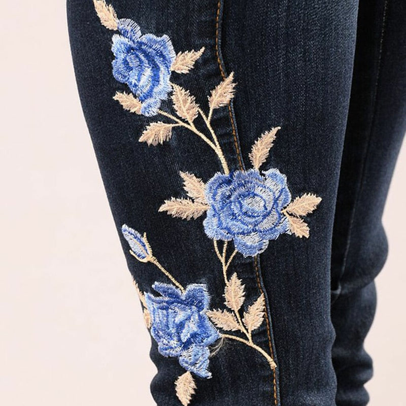 Women Blue Rose Embroidered Jeans