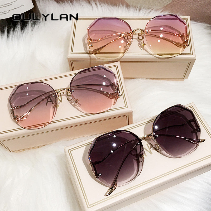 Women Oulylan Tea Gradient Sunglasses